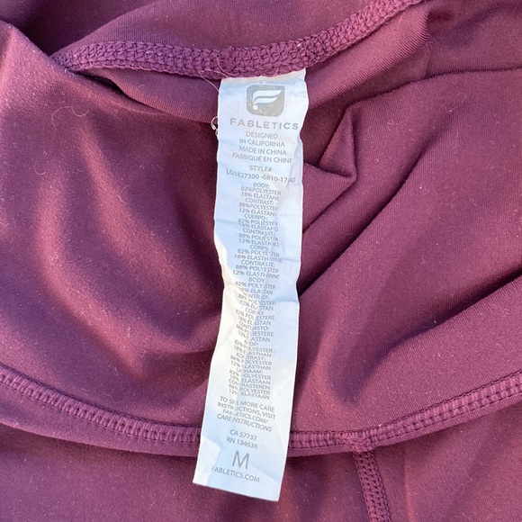 Fabletics leggings! - Picture 5 of 5